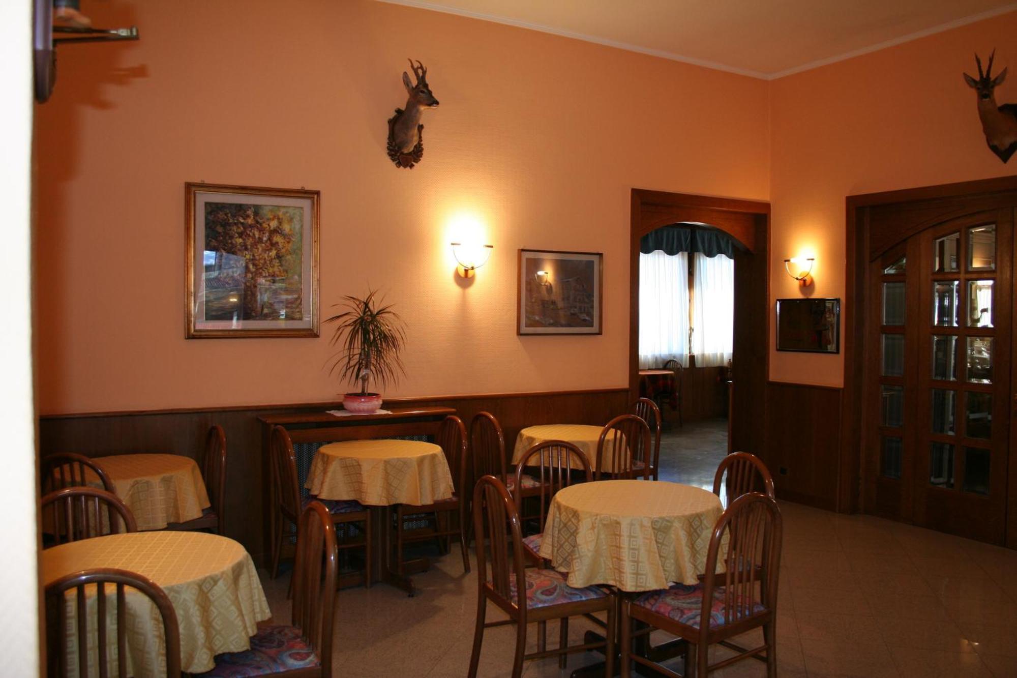 Hotel Migliorati Castione della Presolana Bagian luar foto